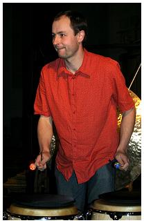 Percussionist Olaf Pyras