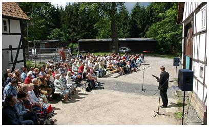 Märchengottesdienst 2004 im Tierpark Sababurg